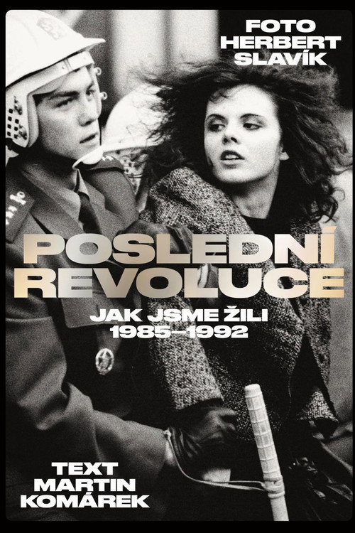 Poslední revoluce poster