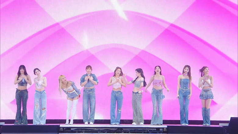 TWICE 5TH WORLD TOUR 'READY TO BE' in JAPAN still 6