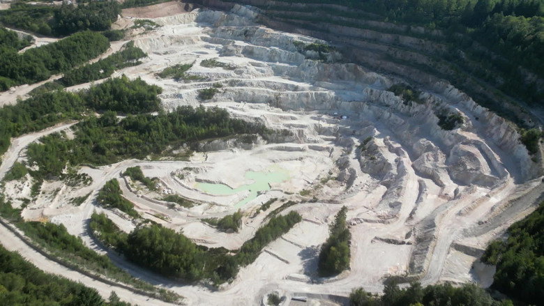 Lithium in Europe: the mining industry of the future? still 1
