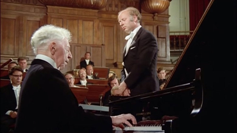 Rubinstein in Concert still 1
