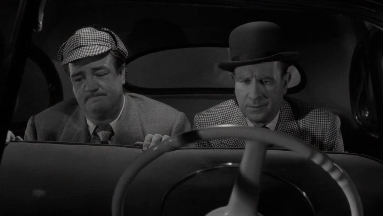 Bud Abbott and Lou Costello Meet the Invisible Man still 5