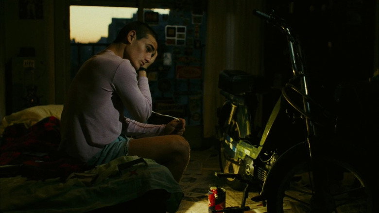 Rapado still 1