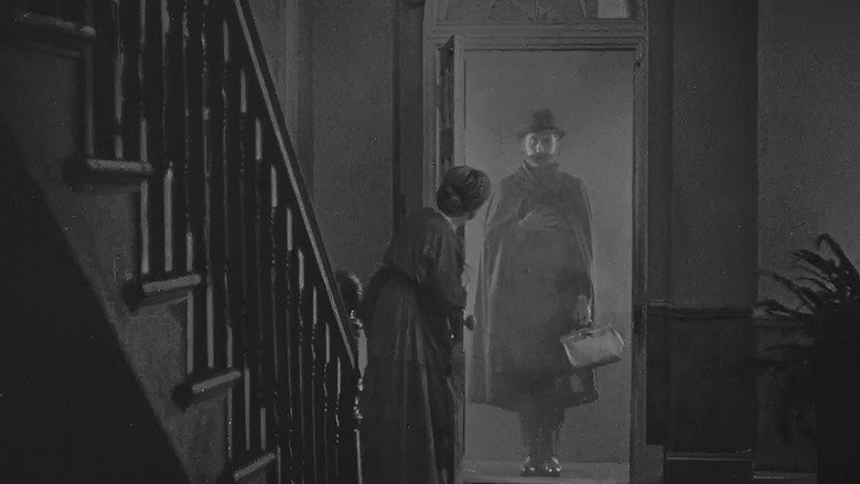 The Lodger: A Story of the London Fog still 1