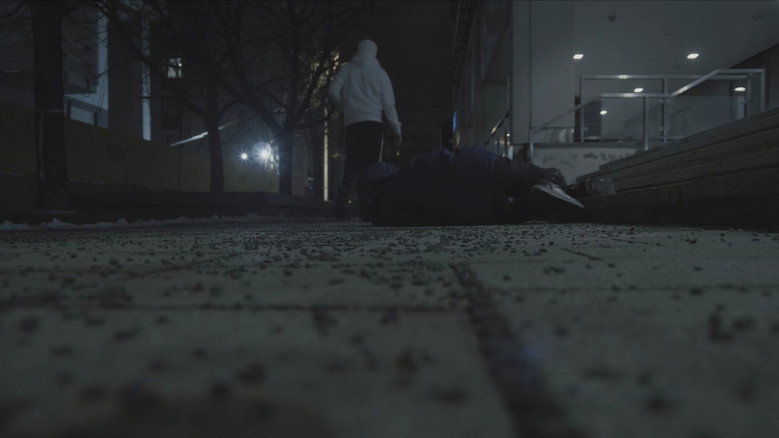 Yön Varjo still 2