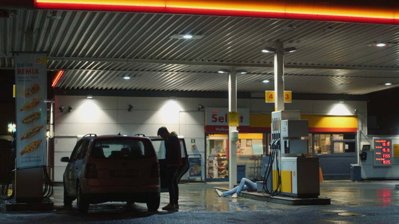 Spy på Shell still 1