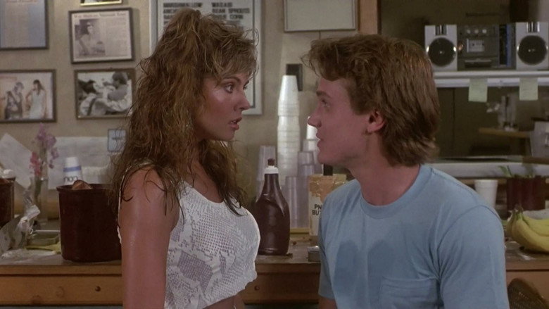 Return of the Killer Tomatoes! still 4