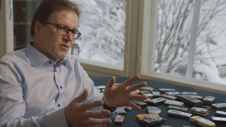 Nokia Mobile: We Were Connecting People still 4