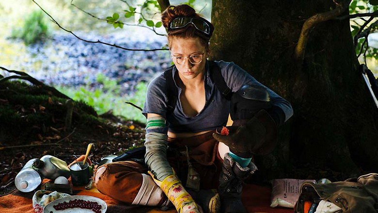 Molly still 2