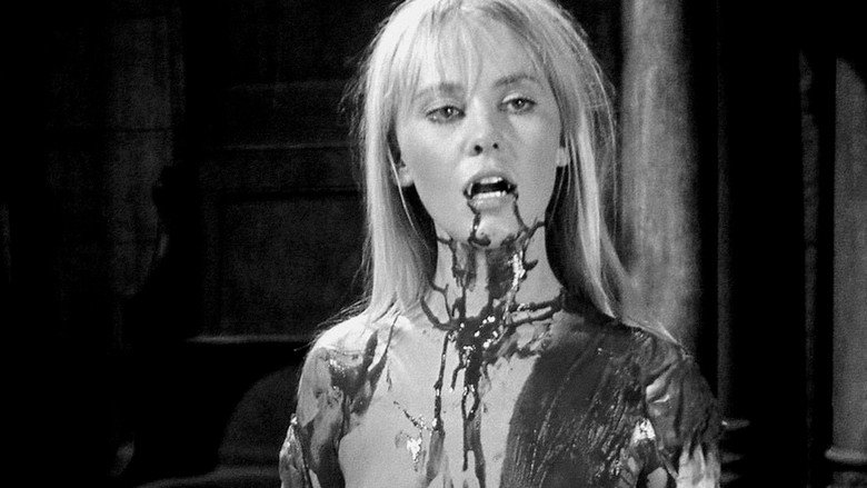 Dark Glamour: The Blood and Guts of Hammer Productions still 4
