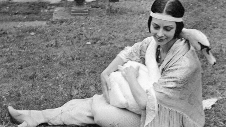 Anna Pavlova still 2