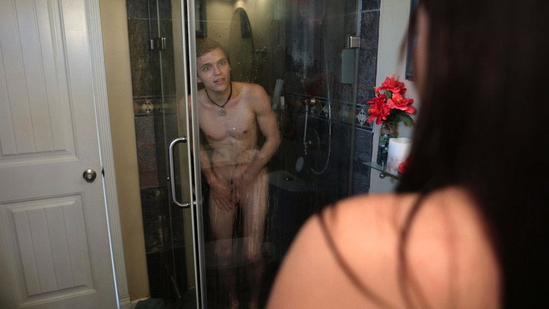 Deadly Screams of a Naked Siren still 4
