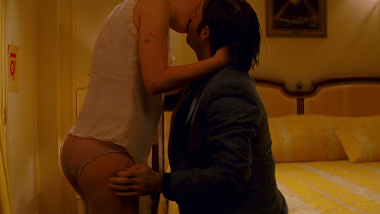 Hotel Chevalier still 6