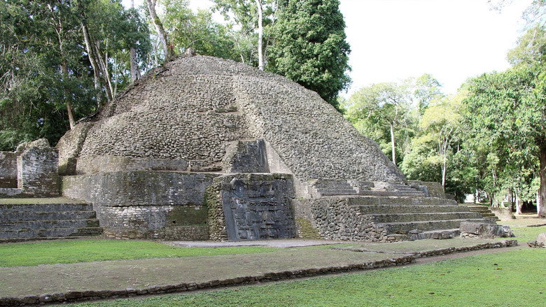 Fall Of The Maya Kings still 3