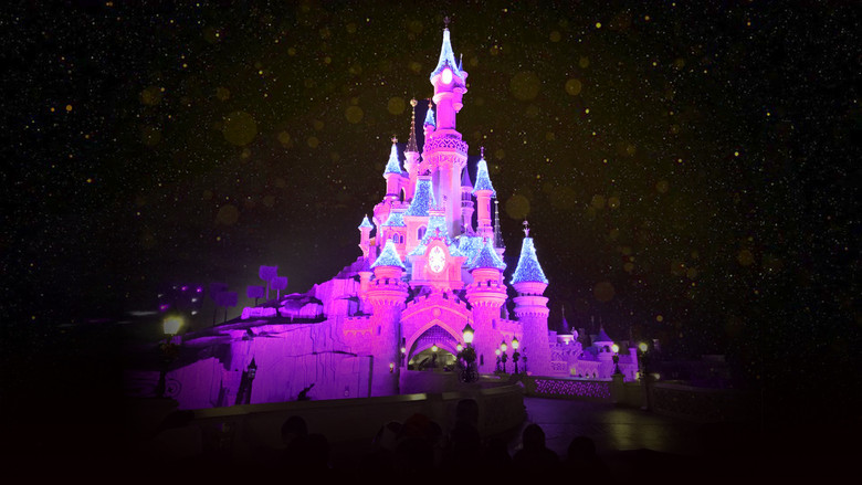 Waiting for Christmas: An Incredible Year at Disneyland Paris still 2