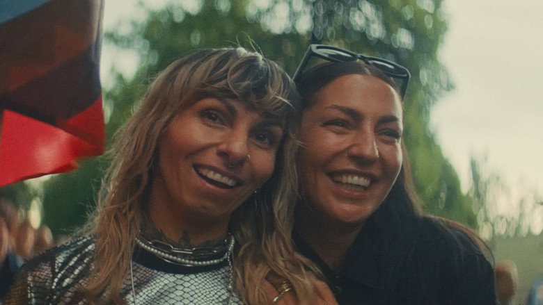 The Lesbian Bar Project: FLINTA still 1