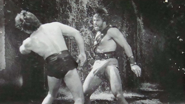 Colossus of the Arena still 1