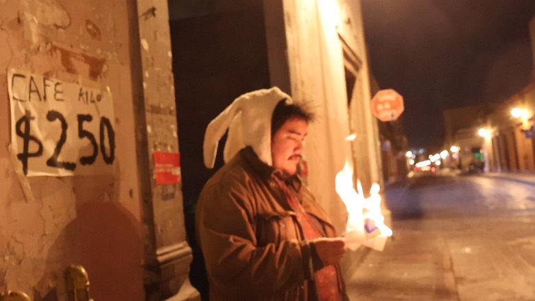 Quisiera no estar borracho para decirte lo que siento sin sentirme raro por ser humano still 3
