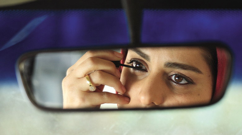 Facing Mirrors still 3