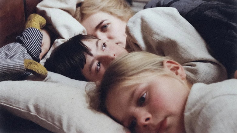 Fanny and Alexander still 3