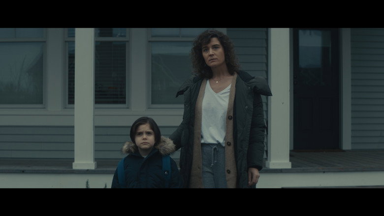 Saturn still 1