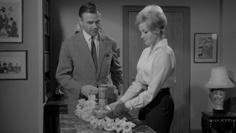 The Devil's Daffodil still 3