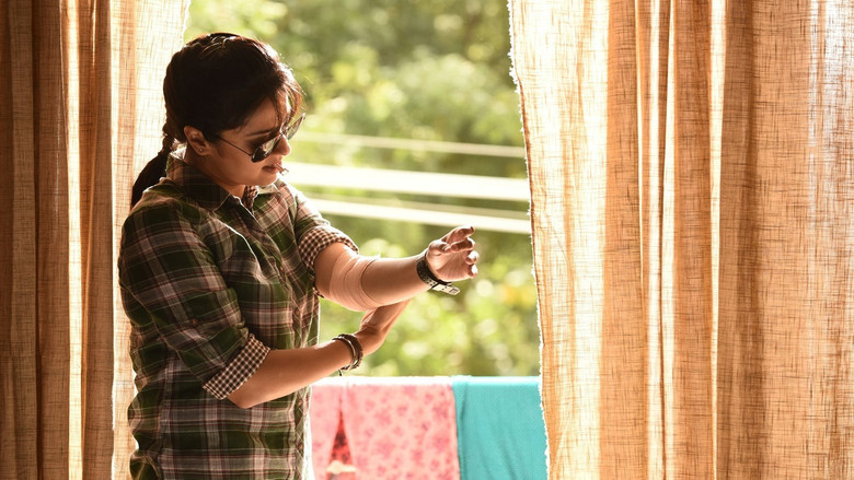 Magalir Mattum still 1
