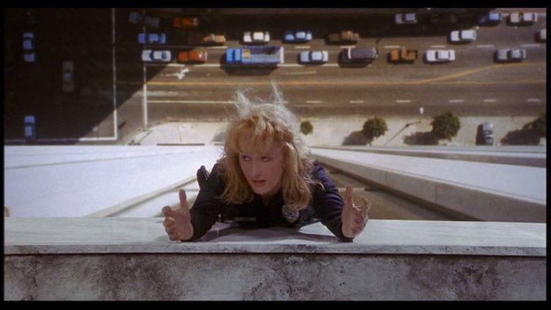Postcards from the Edge still 4
