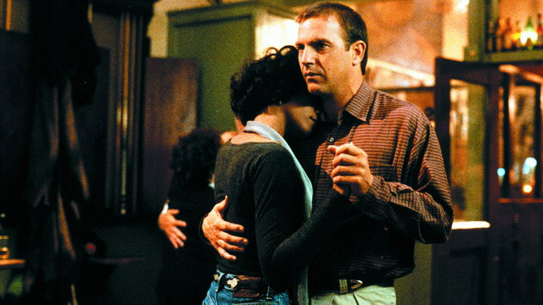 The Bodyguard still 2